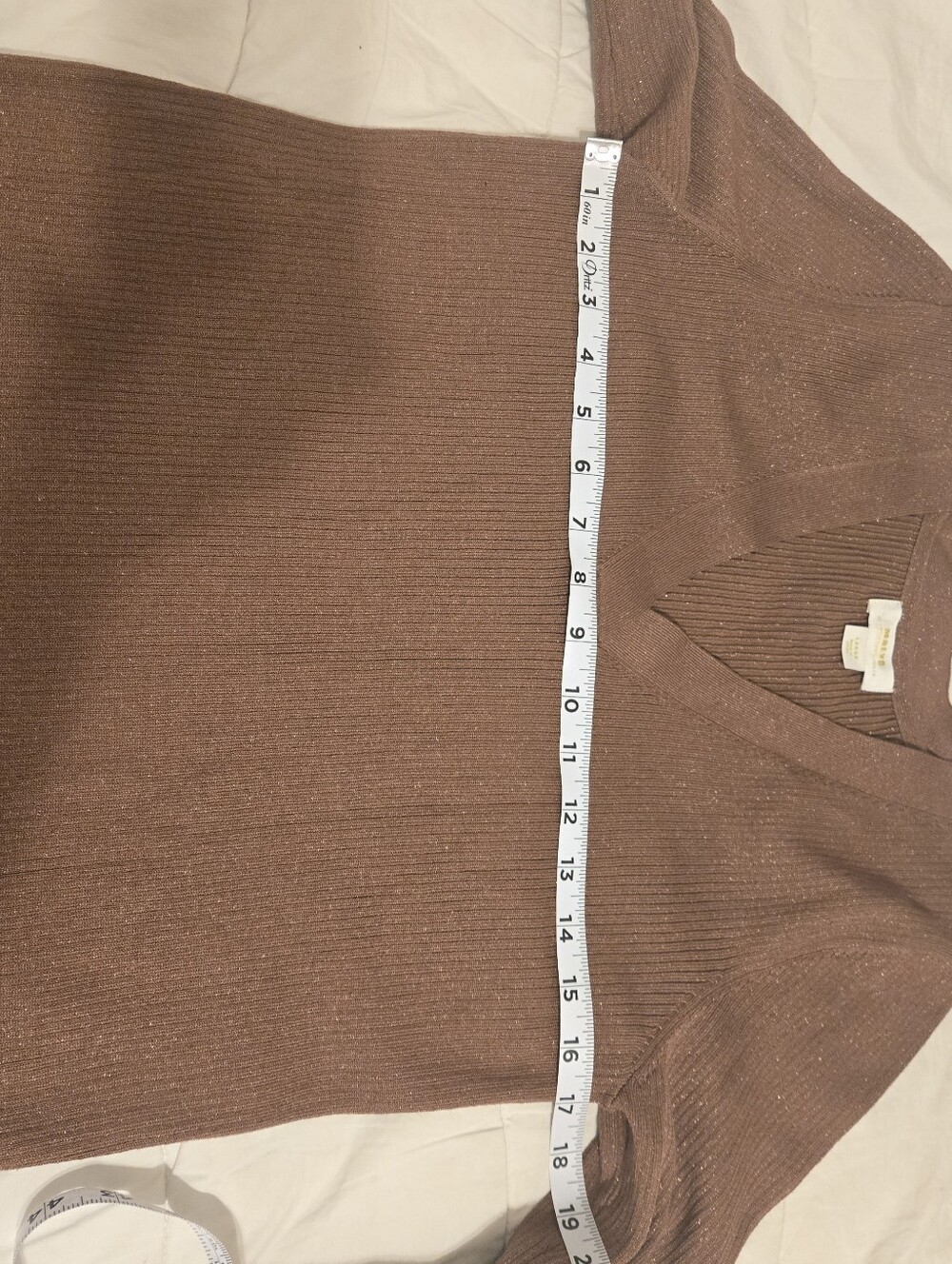 Anthropologie Women's Chocolate Metallic Ribbed V-Neck Sweater - Picture 4 of 8